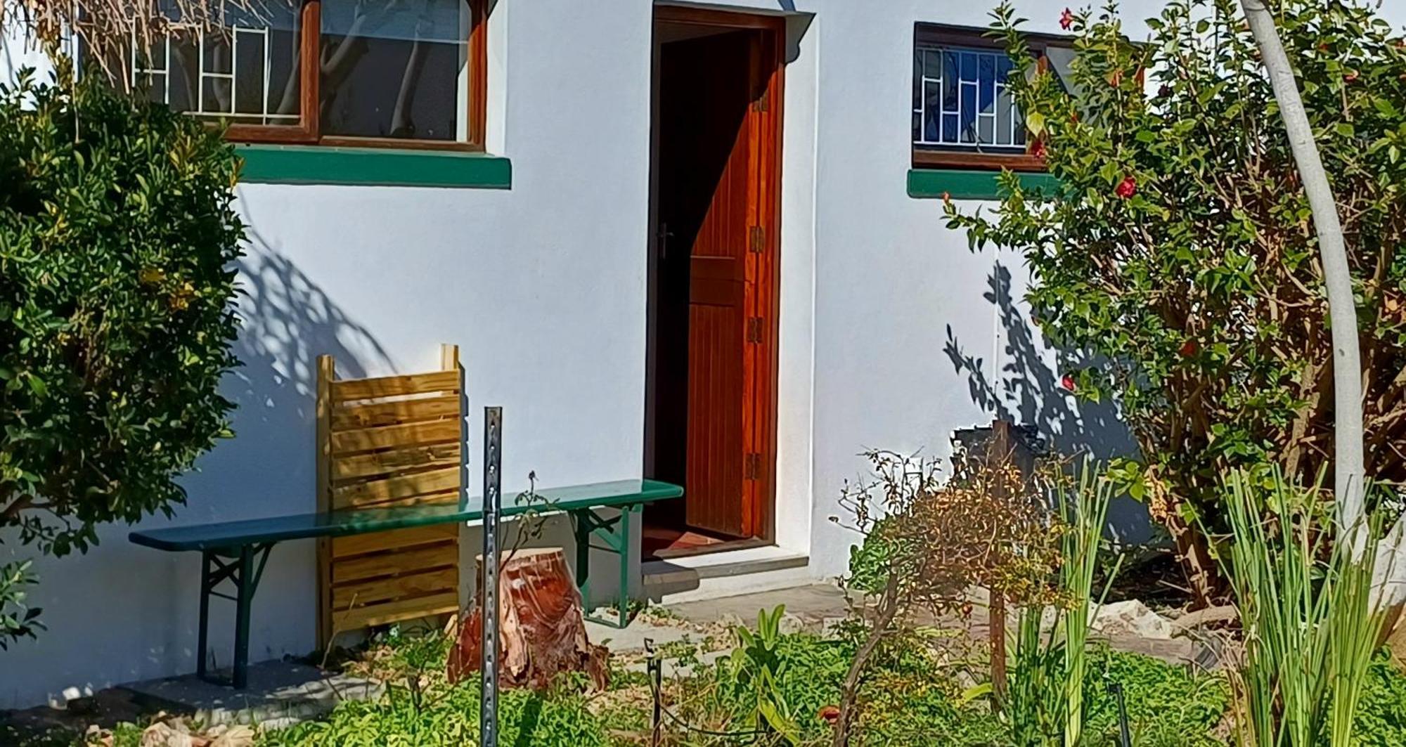 Gubas De Hoek Meet Eat Sleep Robertson Exterior foto